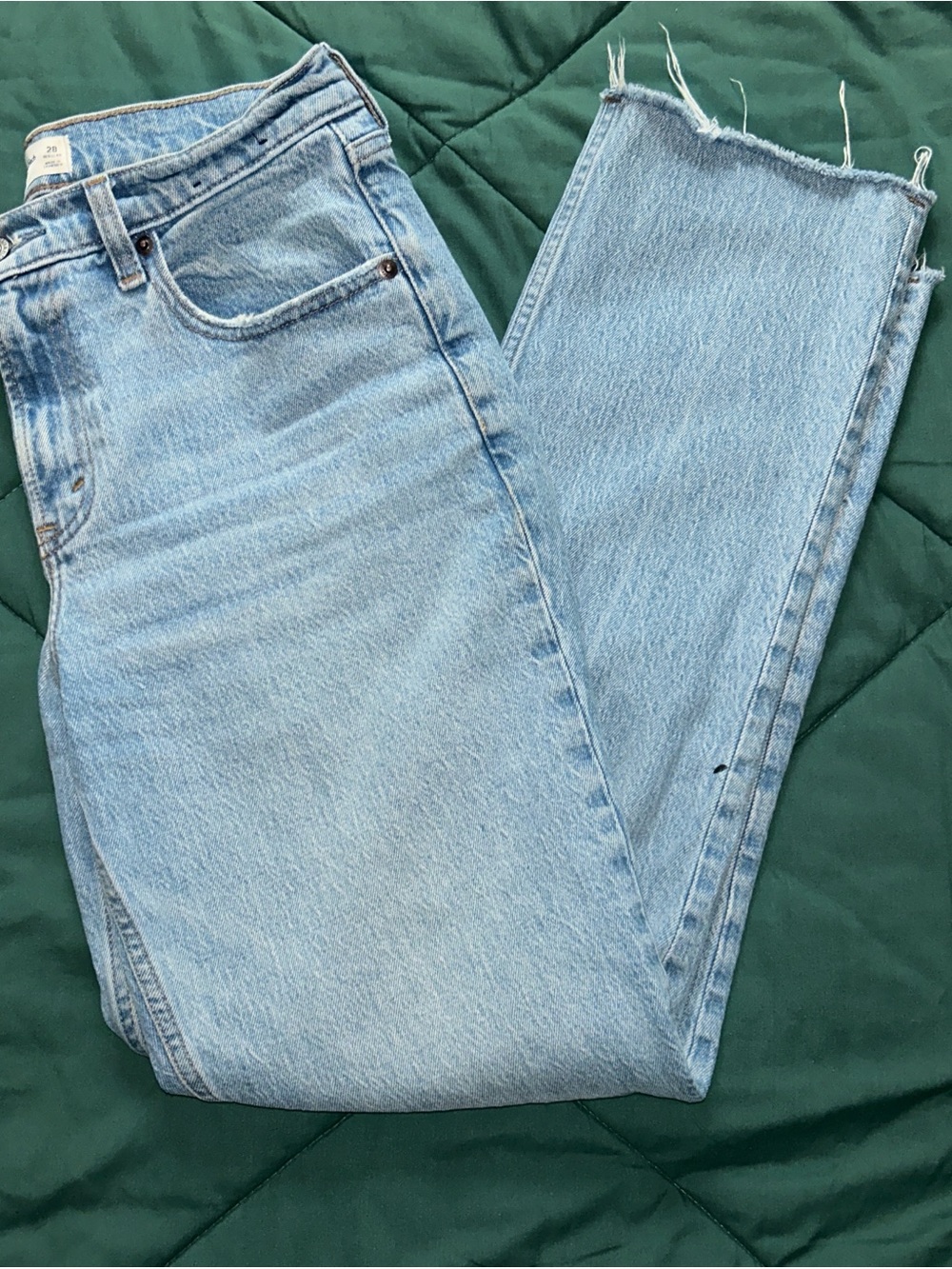 Abercrombie & Fitch Light Wash 90s Straight Mid Rise Jeans